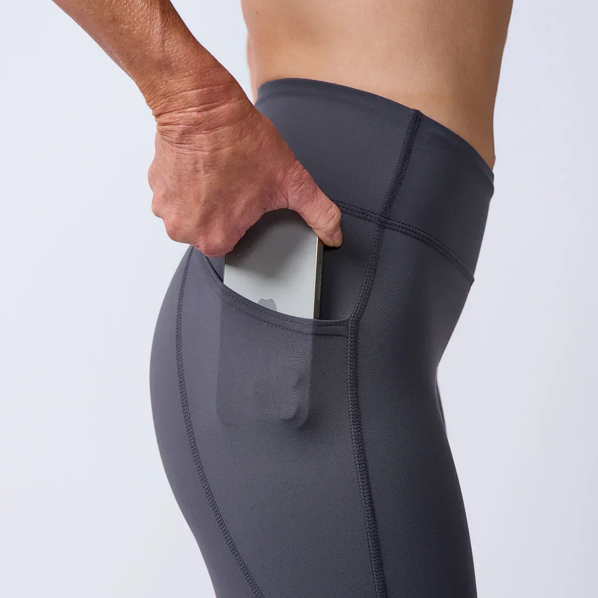Cropped Training Leggings USA - Image 16